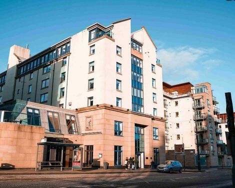 Edinburgh Marriott Hotel Holyrood-1