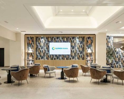 Hotel ILUNION Les Corts-3