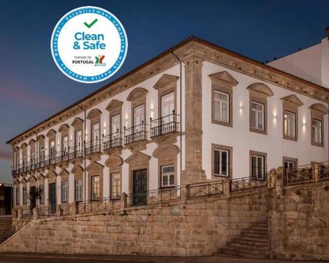 Condes de Azevedo Palace