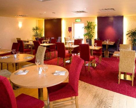 Premier Inn Watford Central