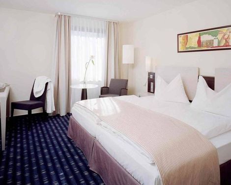 Mercure Hotel München Süd Messe-1