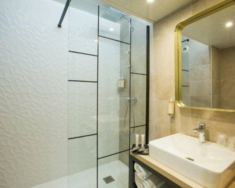Best Western Plus Opera Batignolles