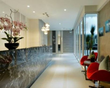 Hotel Amber Sukhumvit 85-2