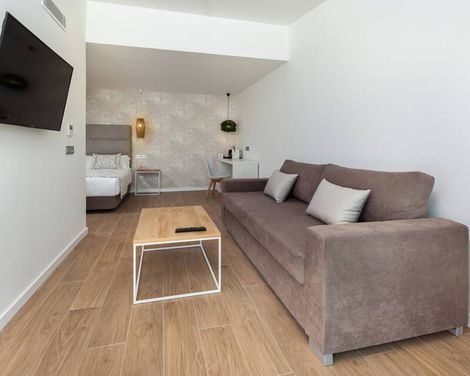 Kumara Serenoa by Lopesan Hotels