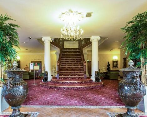 Sheldon Park Hotel & Leisure Club-1