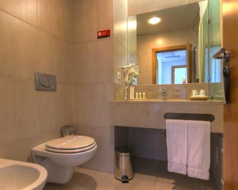 Lam Hotel-3