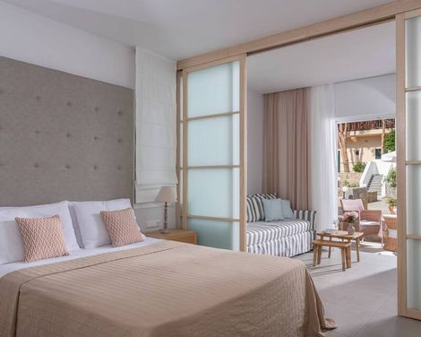Maritimo Beach Hotel