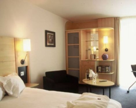 The Westminster London, Curio Collection by Hilton-2