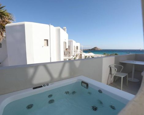 Mykonos Dove Beach Hotel