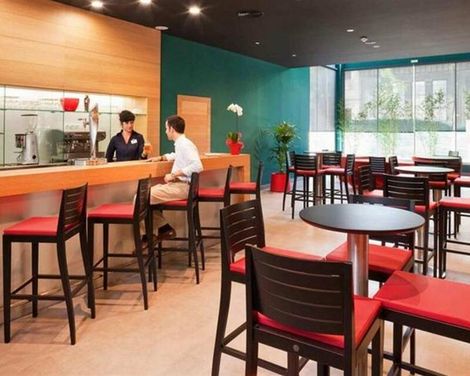 ibis Barcelona Pza Glories 22-0