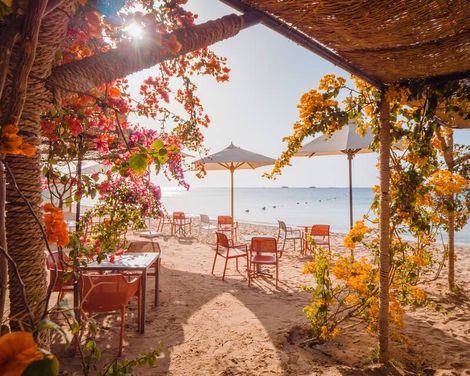 Fort Arabesque - The West Bay