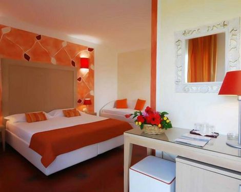 Cala Rosa Club Hotel