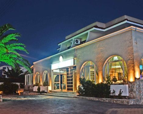 Sacallis Inn Beach Hotel