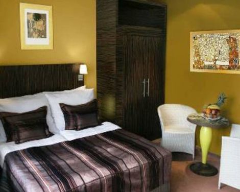 EA Hotel Crystal Palace-1