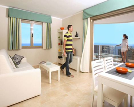 Esmeralda Suites Apartments