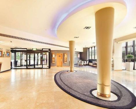 DoubleTree by Hilton Manchester Airport-1