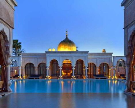 Palais Namaskar