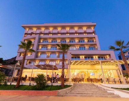 AMR Hotel - Durres in Albanien