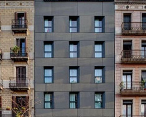 Yurbban Trafalgar Hotel