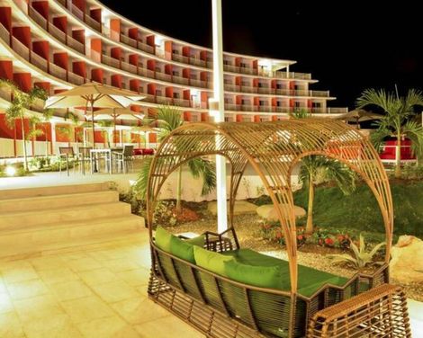 Grand Decameron Cornwall Beach, A Trademark All Inclusive-2