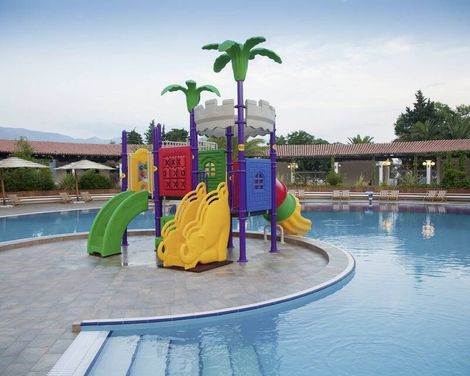 Slovenska Plaža Resort-0