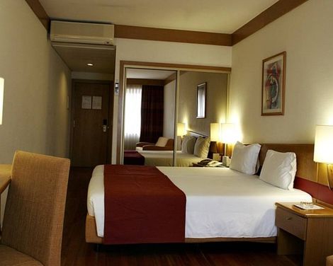 Legendary Porto Hotel
