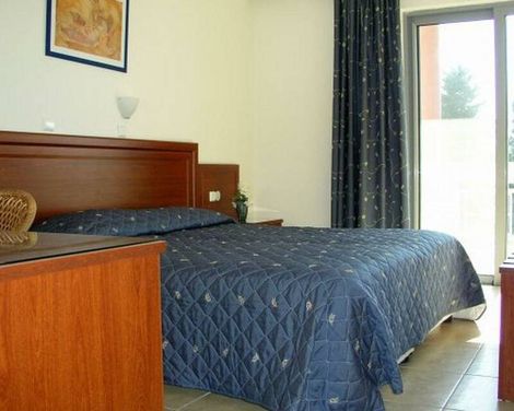 Olga's Paradise Hotel Apartments