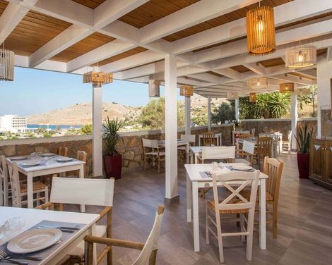 Lindos White Hotel & Suites