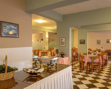 Opera Blue Hotel