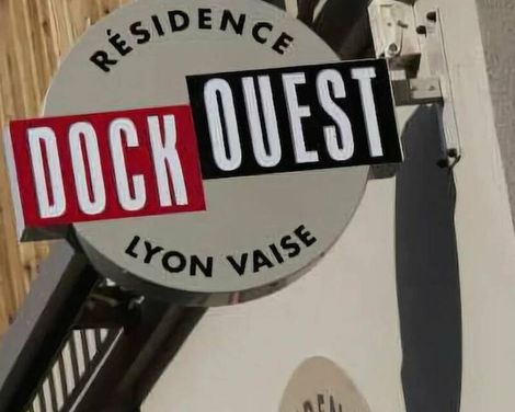 Adonis Lyon Dock Ouest