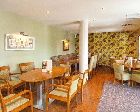 Premier Inn London Gatwick Airport Manor Royal