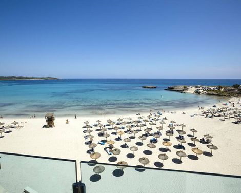 Universal Hotel Perla