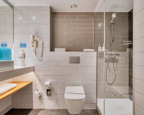 Holiday Inn Express Madrid Airport