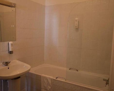 Rose Court Marble Arch