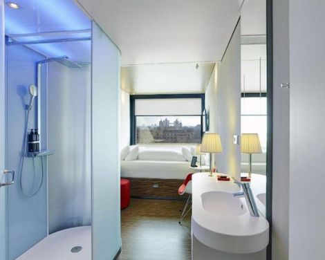 citizenM Tower of London