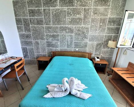 Porto Evia Boutique Hotel