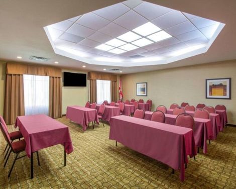 Comfort Suites Near Universal Orlando Resort-0