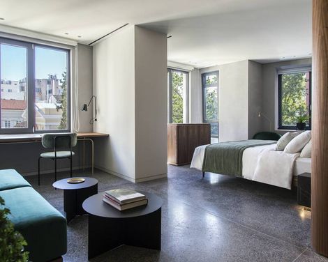 Perianth Hotel
