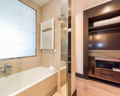Hotel Mercader