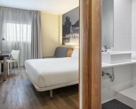 B&B Hotel Madrid Aeropuerto T1-T2-T3