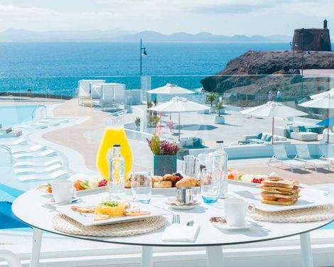 CalaLanzarote Suites Hotel