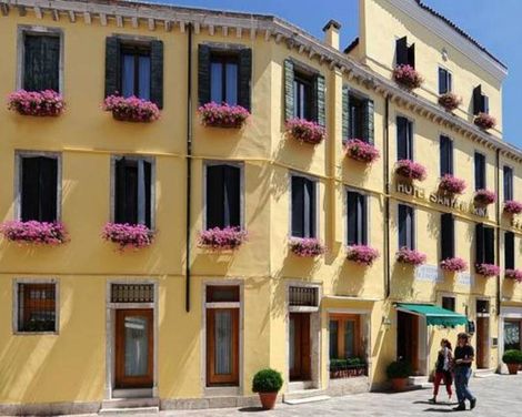 Hotel Santa Marina