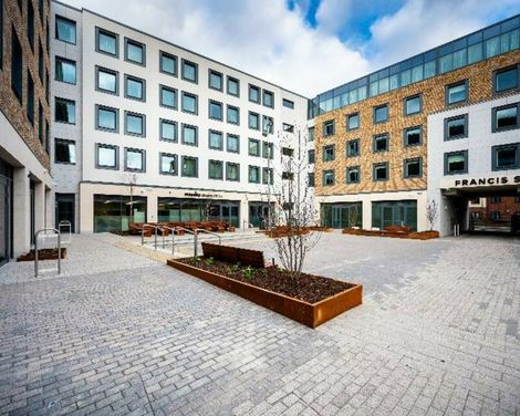 Staycity Aparthotels Tivoli