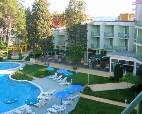 Flamingo Beach Hotel