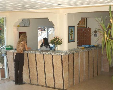 Muz Hotel