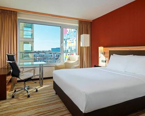 Courtyard Düsseldorf Hafen-2