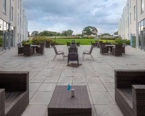 Holiday Inn London Luton North by IHG