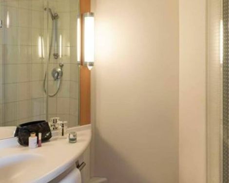 Hotel ibis Amsterdam Centre-2