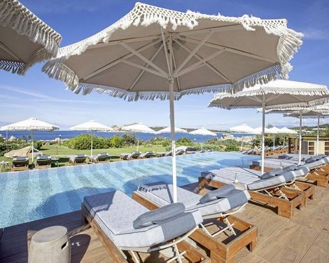 Mangia's Santa Teresa Sardinia, Curio Collection by Hilton