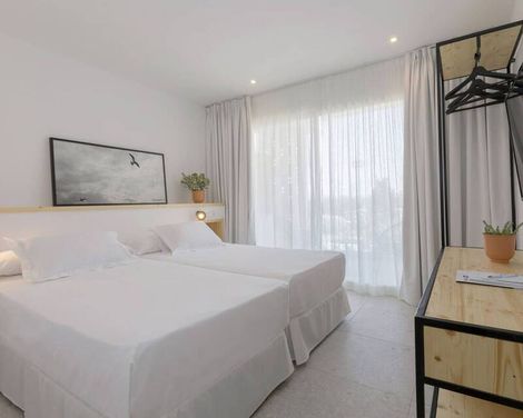 HM Ayron Park - Adults Only-3